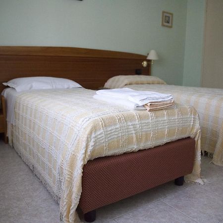 Hotel Trieste Pontelongo Dış mekan fotoğraf